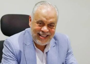 أشرف زكي يُحيل ممثلين مصريين للتحقيق