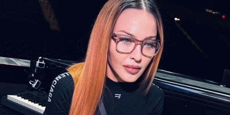 عدوى بكتيرية خطيرة توقف نشاط مادونا!