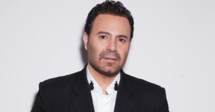 عاصي الحلاني يقدم وعداً للطفلة ليا عبد الحق بإحياء حفل زفافها.