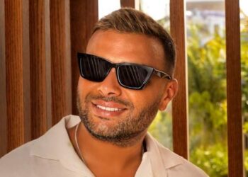 رامي صبري “أنا بكبّر دماغي”