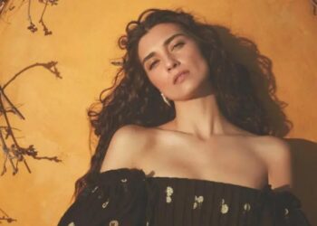 توبا بويوكستون تحتفل بعيد ميلادها