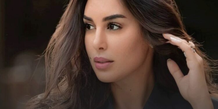 ناقدة فنية تهاجم ياسمين صبري