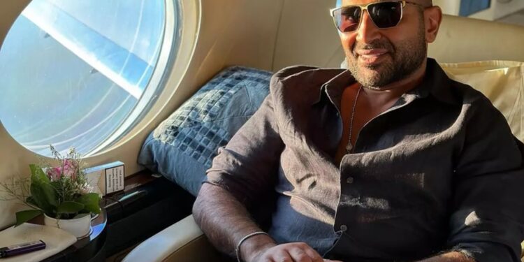 أحمد سعد على خُطا محمد رمضان