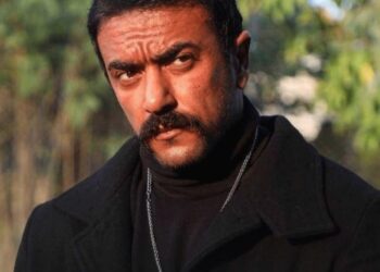 أحمد العوضي يختبر جماهيره… وإليك مافعل