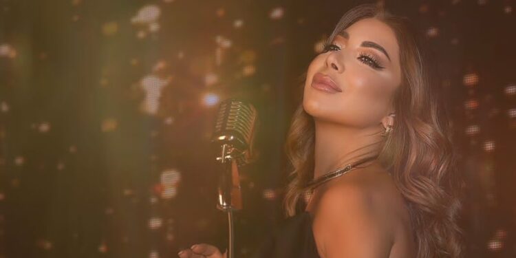 ألين خلف تعود على أنغام “يا صبابين الشاي”