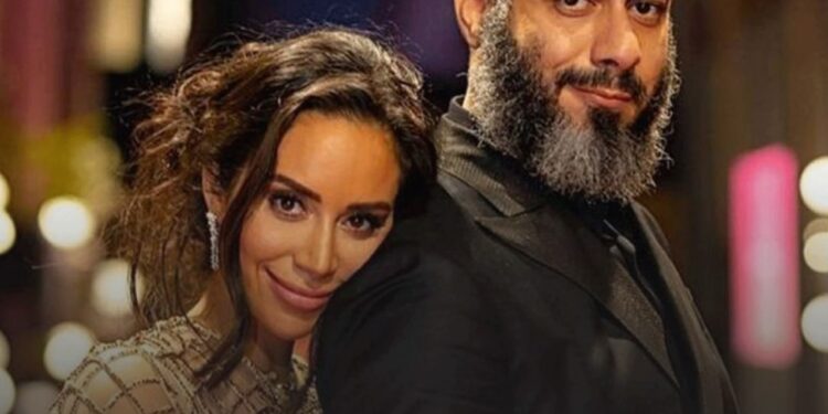 هذا ما فعلته “بسنت شوقي” مع زوجها أمام الحضور