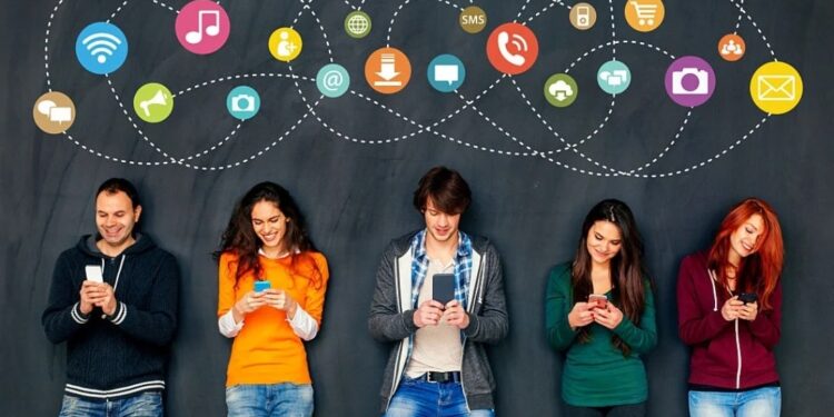 كلمة “التّرِنْد” لوحدها تُثير الجدل!