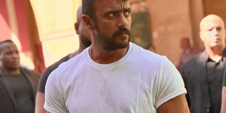 أحمد العوضي يطالب باستمرار حملات المقاطعة