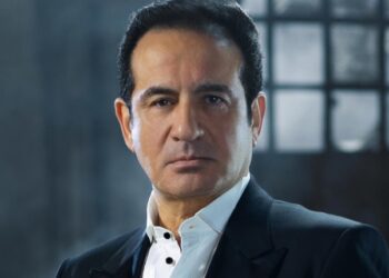 محمد ثروت قدم هذا.. لشعوره بالعجز