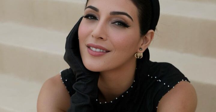 رزان جمال توجه رسالة لشهداء فلسطين