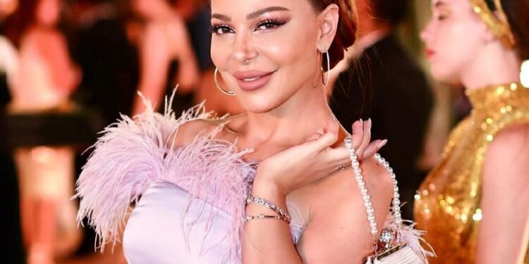 سوزان نجم الدين “انعمل لي أسحار”