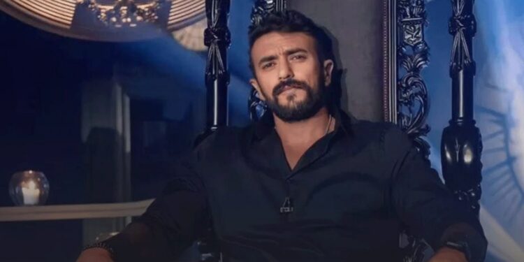 أحمد العوضي “لا أتعاون مع نجوم على خلاف مع زوجتي”