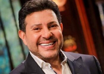 هاني شاكر يطمئن جمهوره بعد خضوعه لعملية جراحية