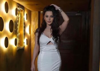 مرام علي تحتفل بنجاح “الخائن”