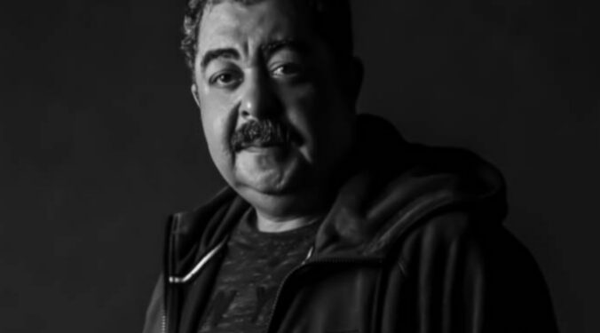 نجوم مصر ينعون الراحل طارق عبدالعزيز