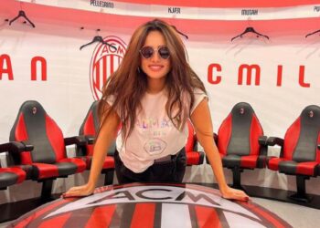 زينة رضا “أيام ماكنت بنبسط”