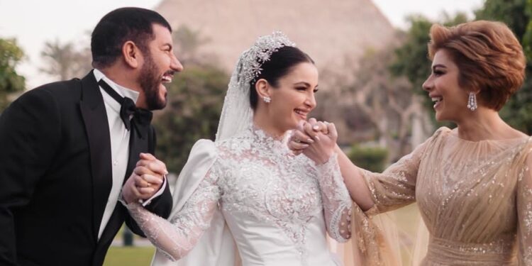 شام الذهبي تحقق أحلام أصالة وفائق حسن