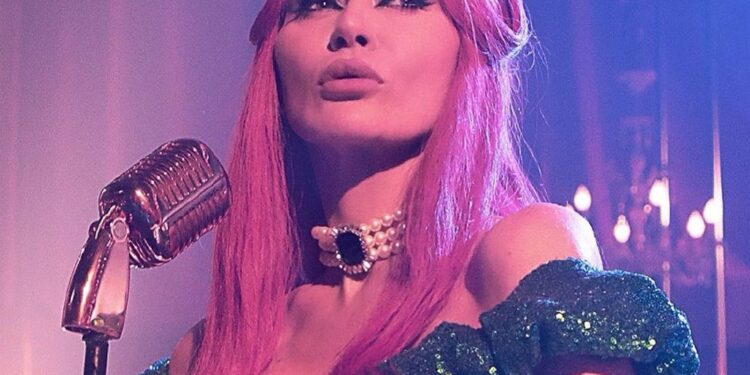 “نادين الراسي” تكشف عن موعد مسلسها الجديد “عرابة بيروت”