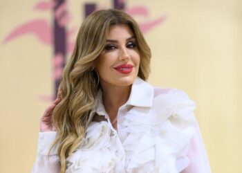 ريتا حرب في معرض “أنا عربية”