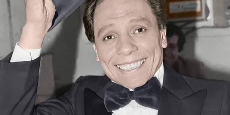 إعتزال الزعيم عادل إمام ورسالة خاصة منه في joy Awards