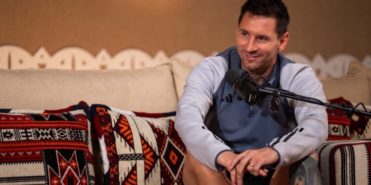 “ليونيل ميسي” وحلقة خاصة مع “عمرو أديب”