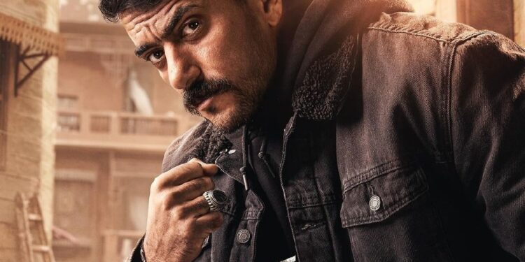 “أحمد العوضي” يشوّق جمهوره لـ “حق عرب”