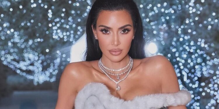 حقيبة مستعملة لـ كيم كاردشيان تثير سخرية الجمهور