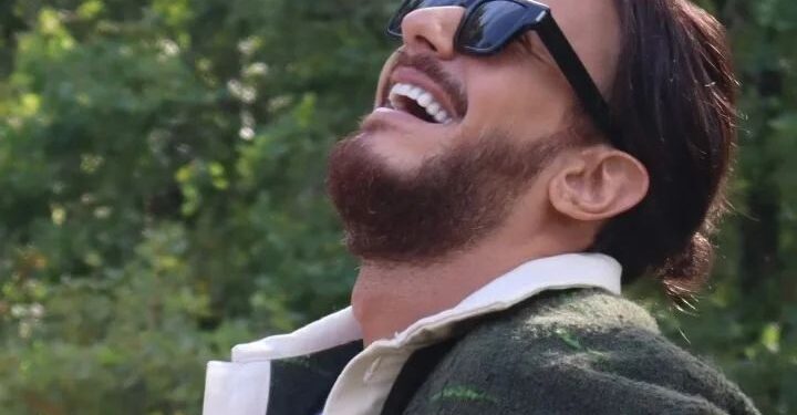 سعد لمجرد يفاجئ الجمهور بالغناء باللهجة اللبنانية !