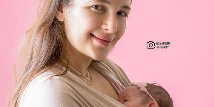 حفيدة أصالة نصري من ابنتها شام في أول ظهور !