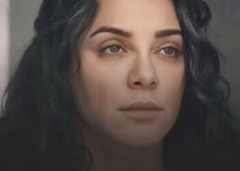 كيف لا ننبهر وهي سلاف فواخرجي؟!