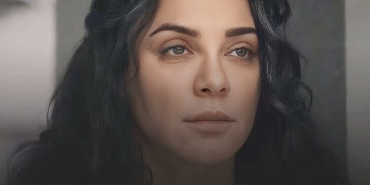 كيف لا ننبهر وهي سلاف فواخرجي؟!