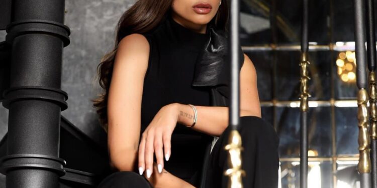 دينا الشربيني تتمنى العمل مع هذه الفنانة..