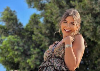 ملك قورة تكشف عن جديدها “جوازة توكسيك”