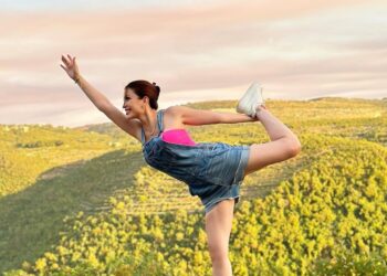 حكم بحبس نسرين طافش والأخيرة تشرح ميزات الغُراب