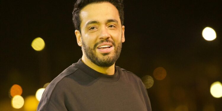 رامي جمال يحدد موعد طرح ألبومه الجديد