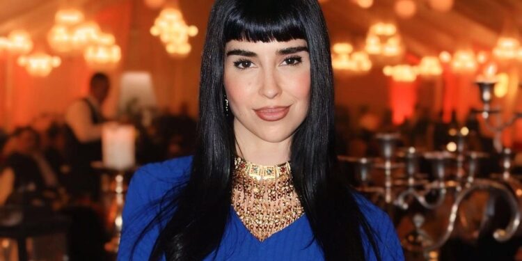 زينة مكي تحتفل بعيد ميلادها مع الحبّ