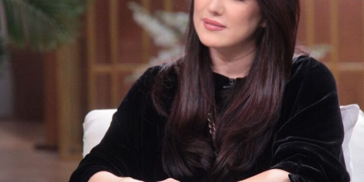 كندة علوش توجه رسالة للأباء والأمهات