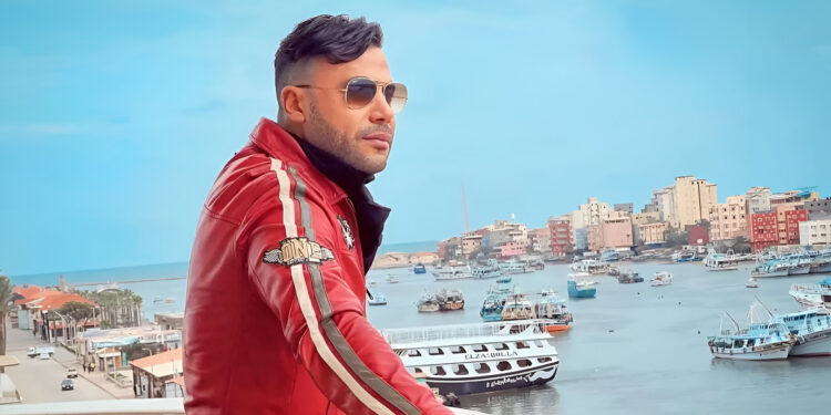 محمد إمام يبدأ التحضير لفيلمه الجديد