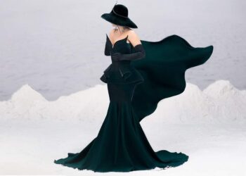 إليسا تطرح ألبومها الجديد “سكتين”