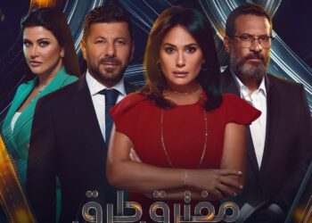 “هند صبري” زوجة مطيعة في “مفترق طرق”