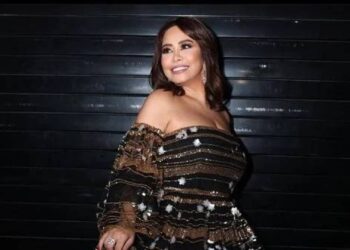 شيرين تبكي في حفلها بالكويت  والسبب