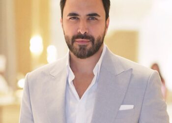هل سيكون نادر الأتات عريس 2024؟