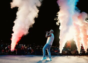 أجواء خيالية في حفل عمرو دياب الأخير