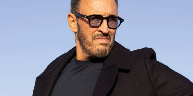 عرض زواج لكاظم الساهر على المسرح