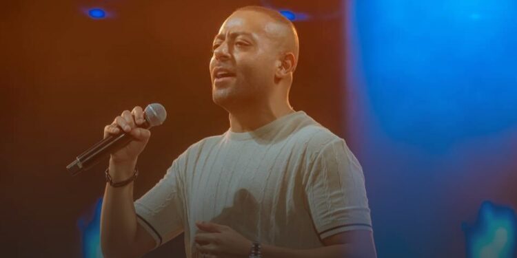 تامر عاشور يتألق في حفله بالإسكندرية