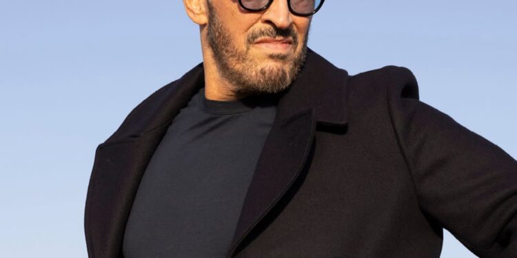 كاظم الساهر يتحدى المرض ويطرب جماهيره