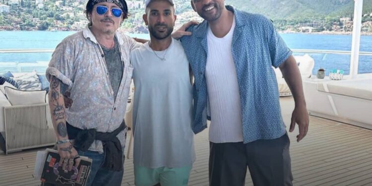 أحمد سعد وصداقته مع ويل سميث وجوني ديب