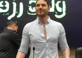 أحمد عز ينفي خبر ارتباطه