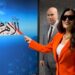 لطيفة التونسية مُكرمة من مؤسسة الأهرام