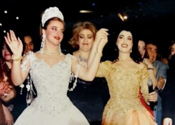 بصورة قديمة.. سوزان تبارك لنجوى كرم زواجها